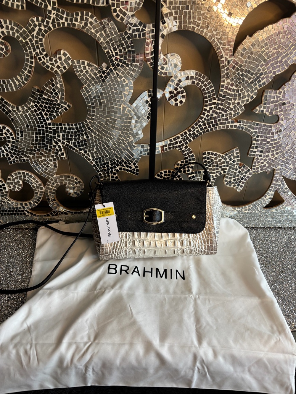 ⭐️Brahmin Jenah Winter White Minden Convertible‎ Crossbody